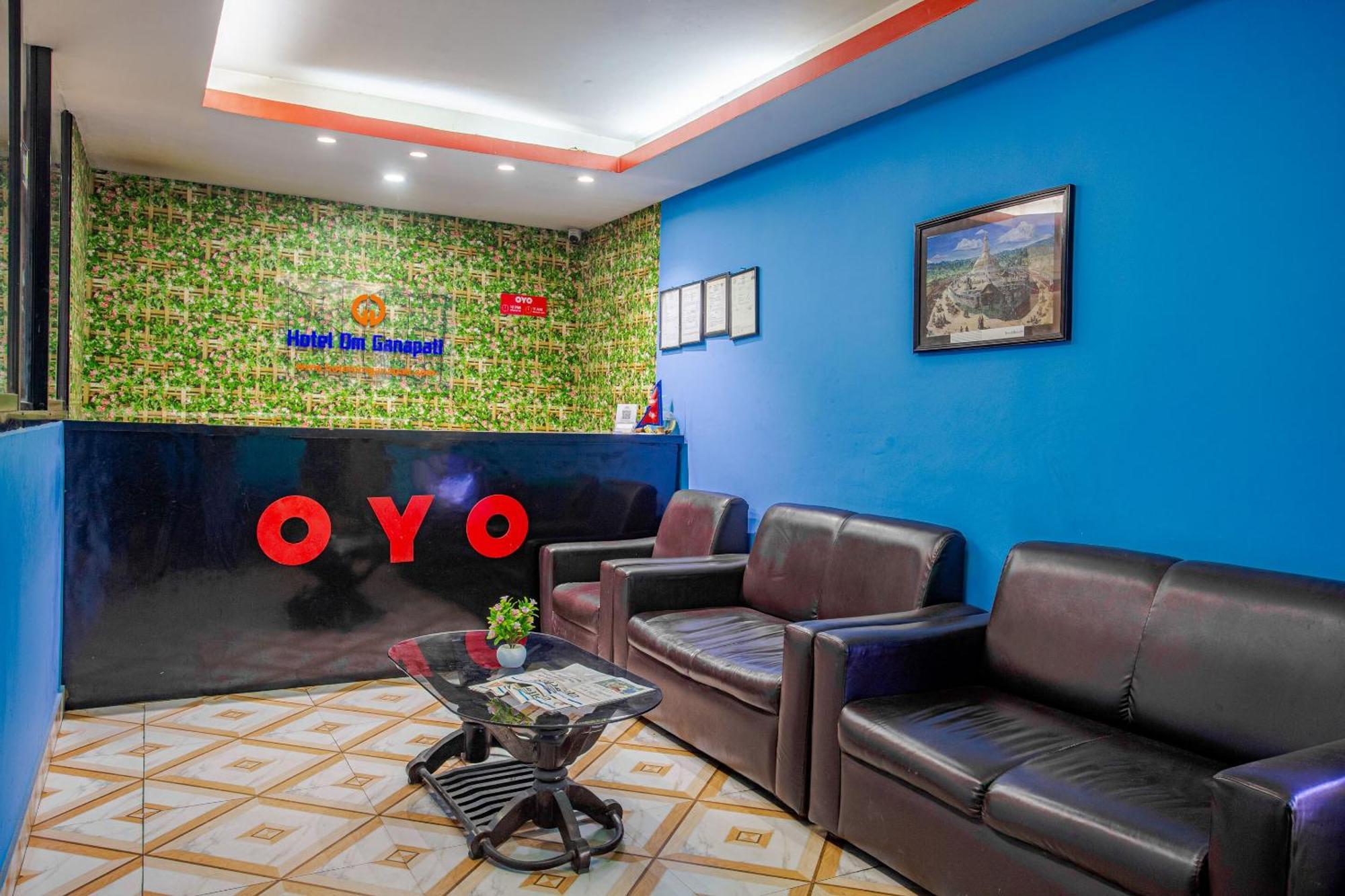 Oyo 808 Hotel Om Ganapati Pvt Ltd Kathmandu Bagian luar foto